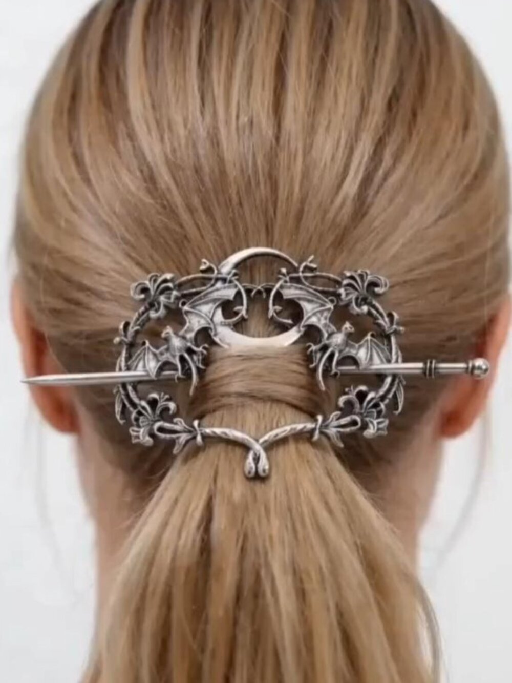 GONE BATTY BARRETTE